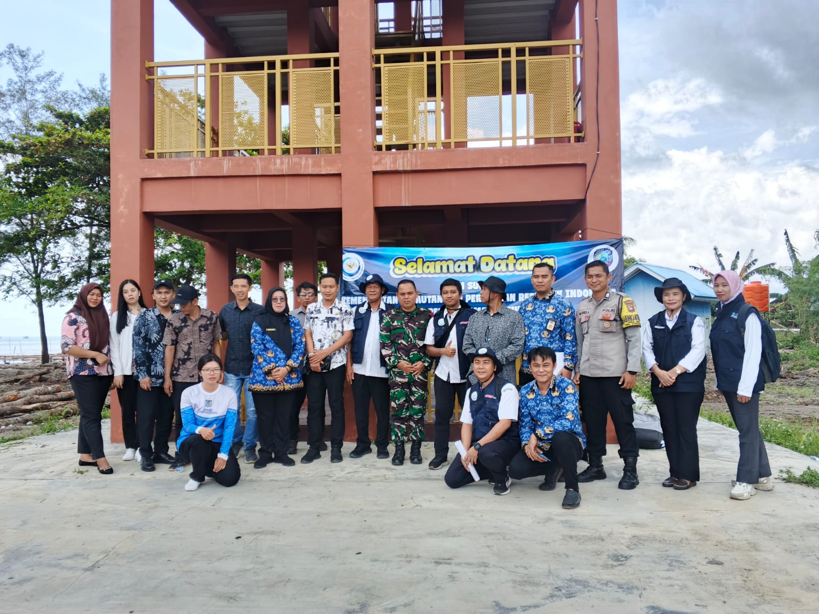 TIM SURVEI KEMENTERIAN KKP RI MENGUNJUNGI PANTAI REBO